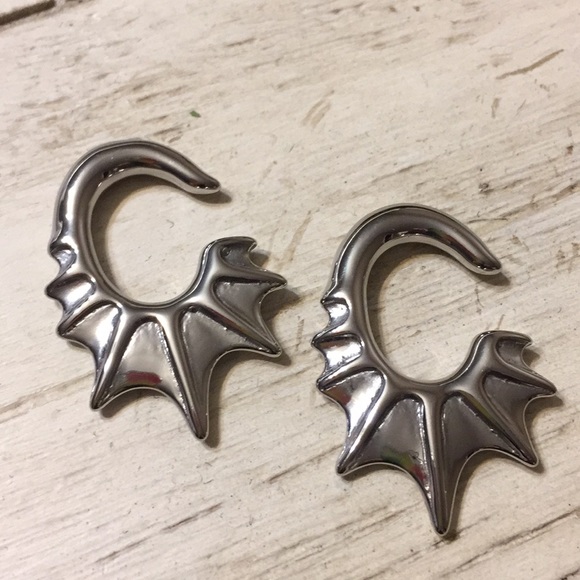 Jewelry - Bat wing hangers body jewelry. Never Worn